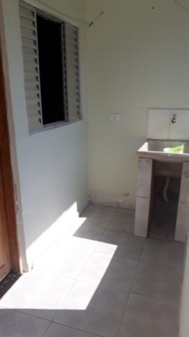 Aluga-se casa com 2 comôdos - Foto 2