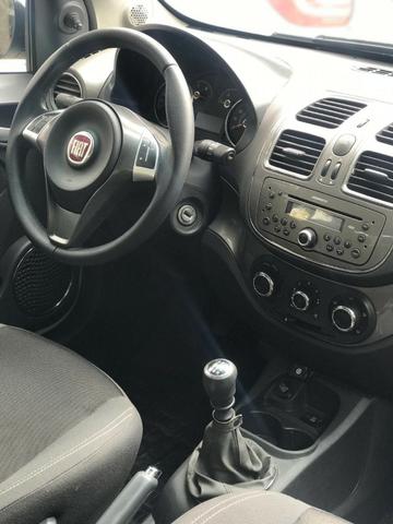 Fiat Grand Siena 2017 + GNV (Único Dono, novo) - Foto 6