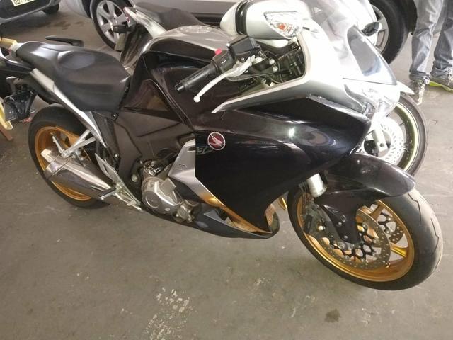 Honda VFR 1200 - Foto 2