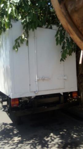 Vendo reboque baú 10.000 negociavel Whatsapp * - Foto 6