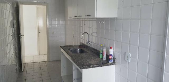 AP0368 Excelente Apartamento com 3Q sendo 1 Suíte no Condominio Barra Bali - Foto 12