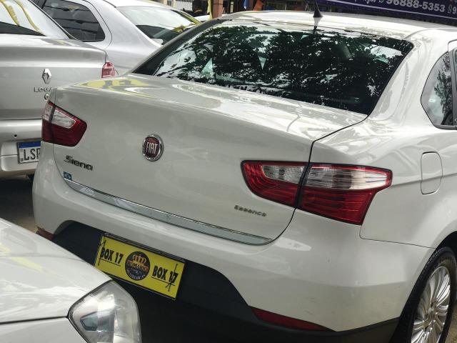 Fiat Grand Siena 2017 + GNV (Único Dono, novo)