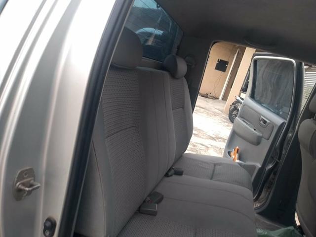 Vendo hilux 2011 4x4 diesel - Foto 3