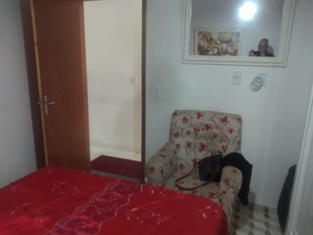 Casa frente de rua 02 qtos garagem no Centro de Nilópolis RJ. Ac carta! - Foto 7