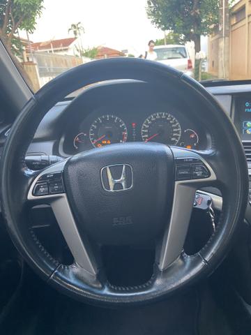 Honda Accord 3.5 V6 - Foto 14