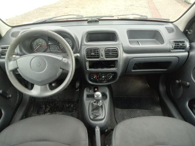 Clio 2013 c AR trava e alarme 5 pneus zero! 16.990av ou entrada 4.990 + parcelas 399 - Foto 4