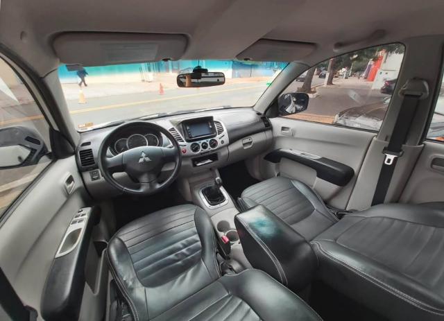 L200 TRITON 2014/2015 2.4 HLS 4X2 CD 16V FLEX 4P MANUAL - Foto 7