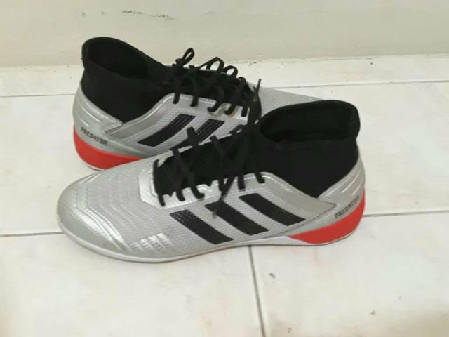 Chuteira Adidas Predator 19.3 IN DOOR - Foto 2