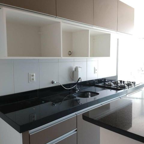 Lindo apartamento semimobiliado para locação - Foto 5