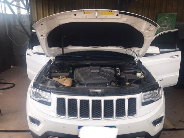 GRAND CHEROKEE LIMITED DIESEL 2014