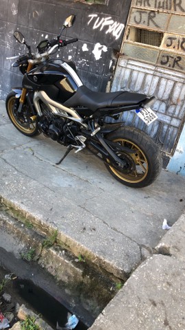 MT09