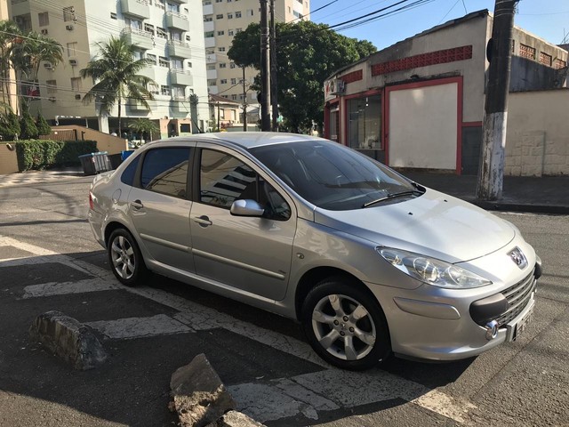 PEUGEOT SEDAN 1.6 PRESENCE PACK 2008