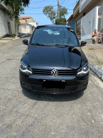 CARRO FOX GII TREND