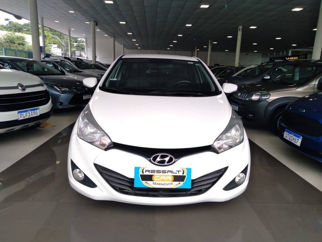 HB20 2015/2015 1.6 COMFORT PLUS 16V FLEX 4P AUTOMÁTICO
