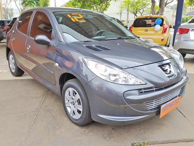 PEUGEOT 207 1.4 XR HATCH 2012