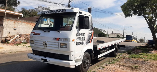 VENDO OU TROCO GUINCHO VW 6.90 MWM 229 PLATAFORMA HIDRAULICA