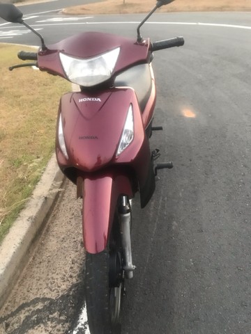MOTO 125