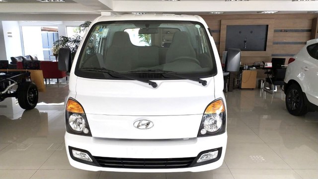HYUNDAI HR 2.5 TURBO DIESEL