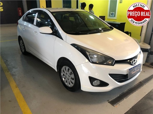 HYUNDAI HB20S 2015 1.0 COMFORT PLUS 12V FLEX 4P MANUAL