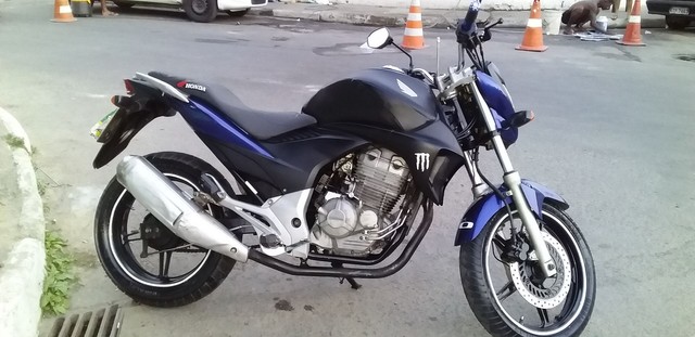 CB 300 2011