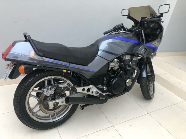 HONDA - CBX 750 - 1989/1990 - Azul - R$ 38.900,00 - A10 Multimarcas