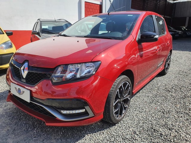 RENAULT SANDERO RACING SPIRIT
