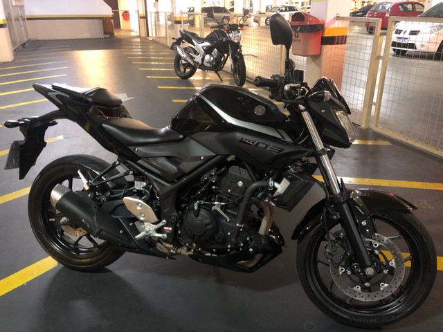 MOTO MT 03