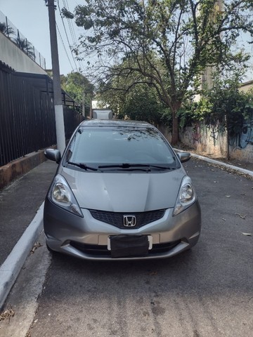 HONDA FIT LX FIT 2011 AUTOMÁTICO EXCELENTE ESTADO. ACEITO TROCA .
