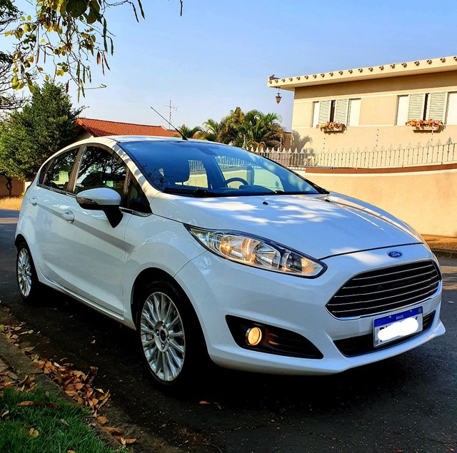 NEW FIESTA TITANIUM 15/15 MANUAL 79MIL KM