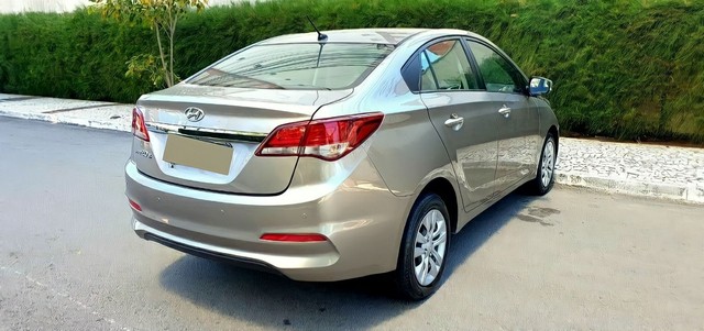 HYUNDAI HB20S