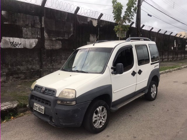 DOBLO 1.8 2009