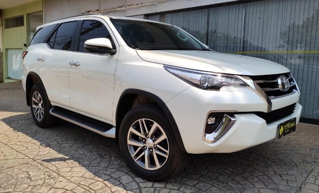 TOYOTA SW4 7 LUGARES 2018/2019