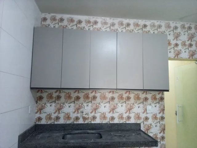Armário modulado de cozinha disponível em Arapiraca