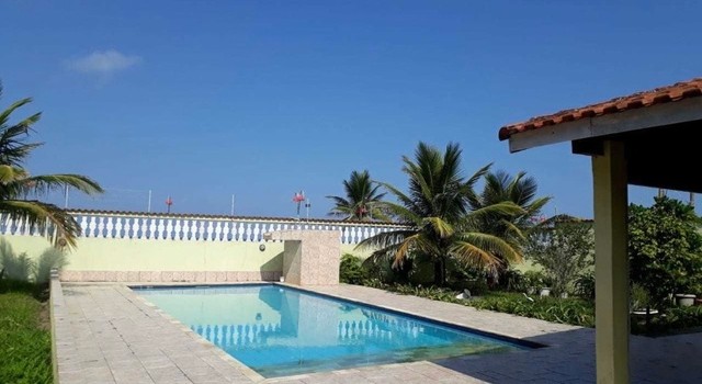 Casa frente ao mar com piscina. - Foto 14