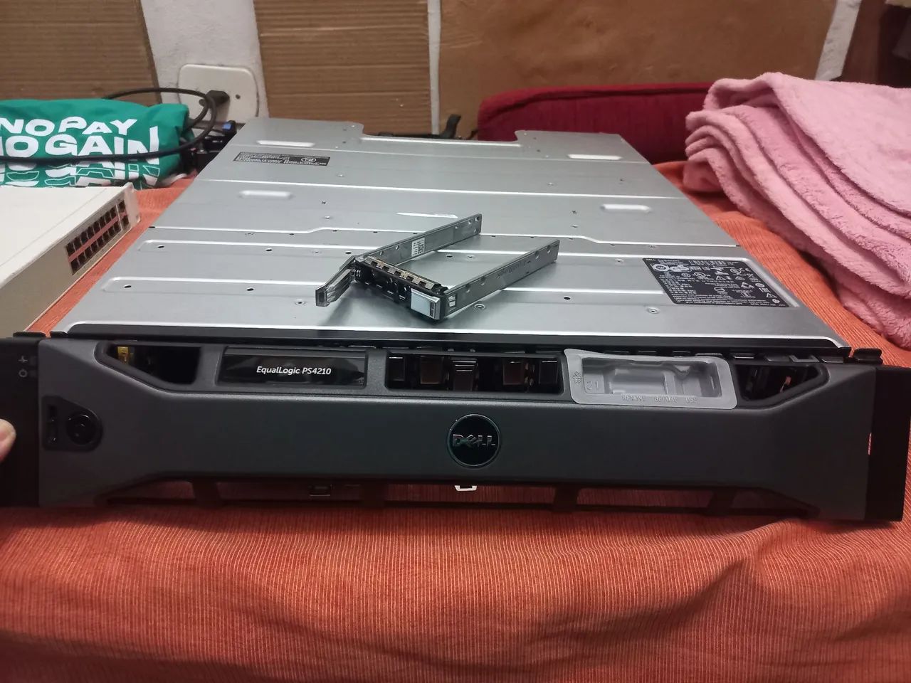 Servidor Dell EqualLogic PS4210