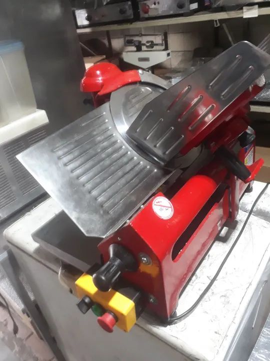Máquina de cortar frios profissional reformado  - Foto 2