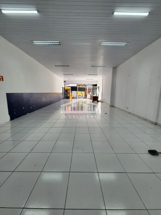 A Imobiliária Morar anúncia sala comercial de rua para locação - Foto 4