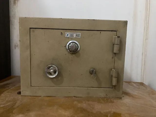 cofre em ferro puro - Foto 4