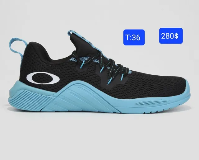 Tênis unissex da Oakley tamanho 36 original 