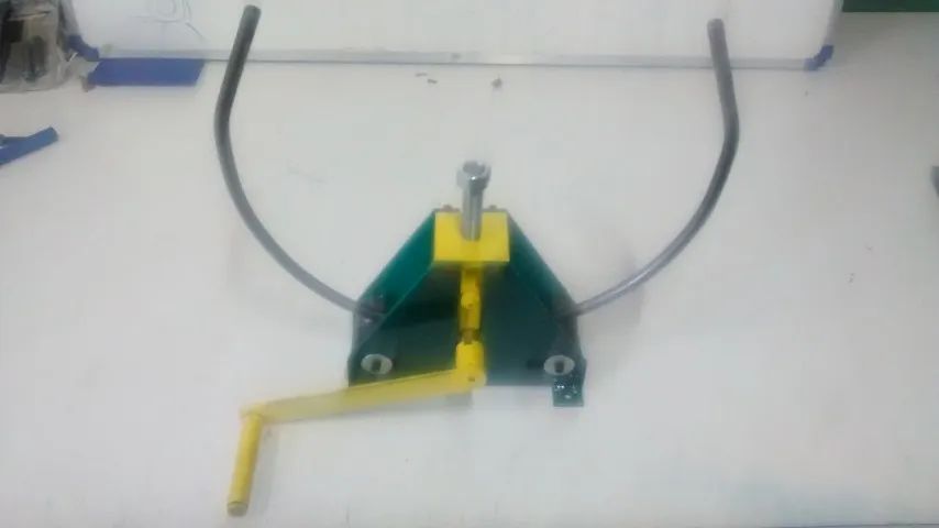 Calandra Manual para Tubos e Barras redondos 