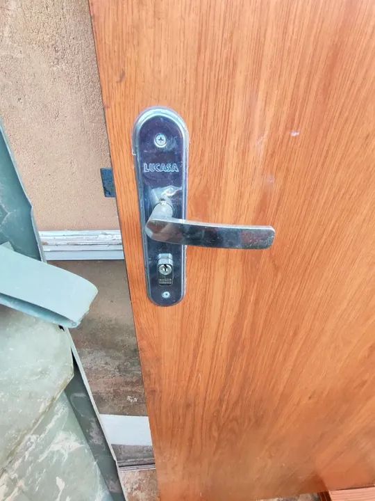 Porta de madeira usada  - Foto 3