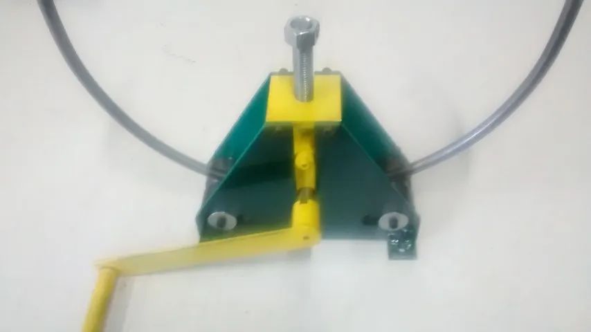 Calandra Manual para Tubos e Barras redondos  - Foto 2