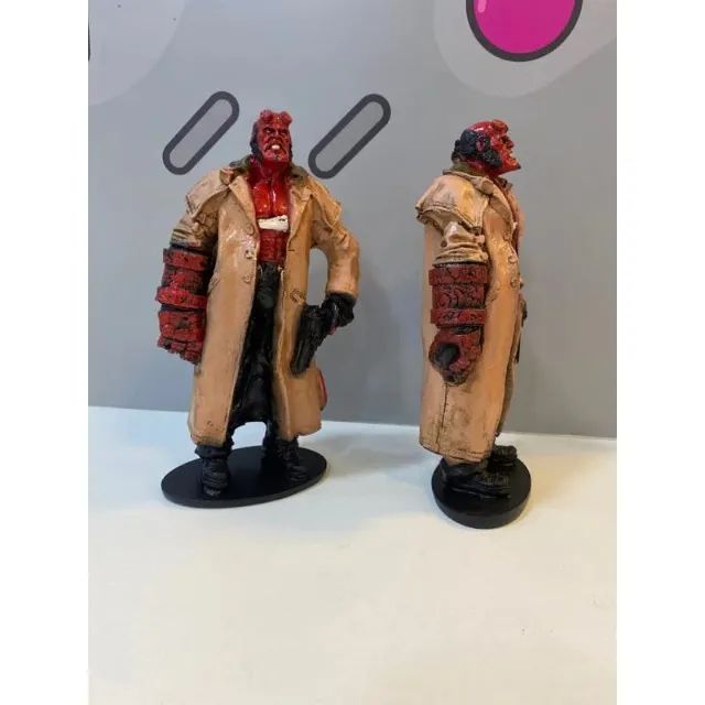 Boneco Hellboy Filme miniatura em Resina - Foto 2