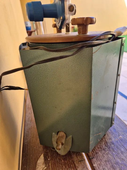 Injetora de resina - Foto 2