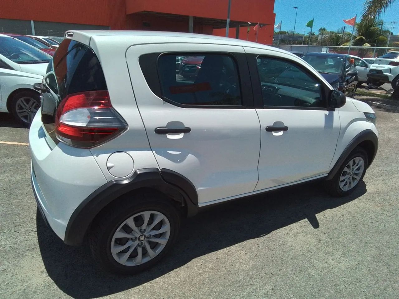 Fiat Mobi 2024 1.0 evo flex like. manual - Foto 5