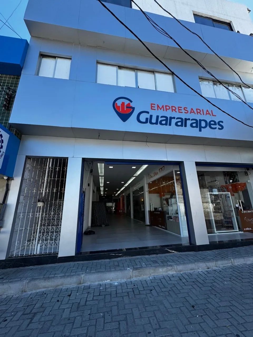 Excelentes Lojas e Salas comerciais na entrada do Shopping Guararapes