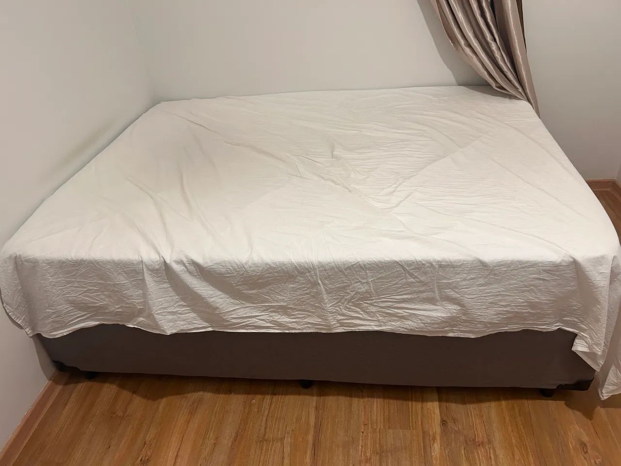 Base para Cama Box Guldi, com Baú64374972713986122