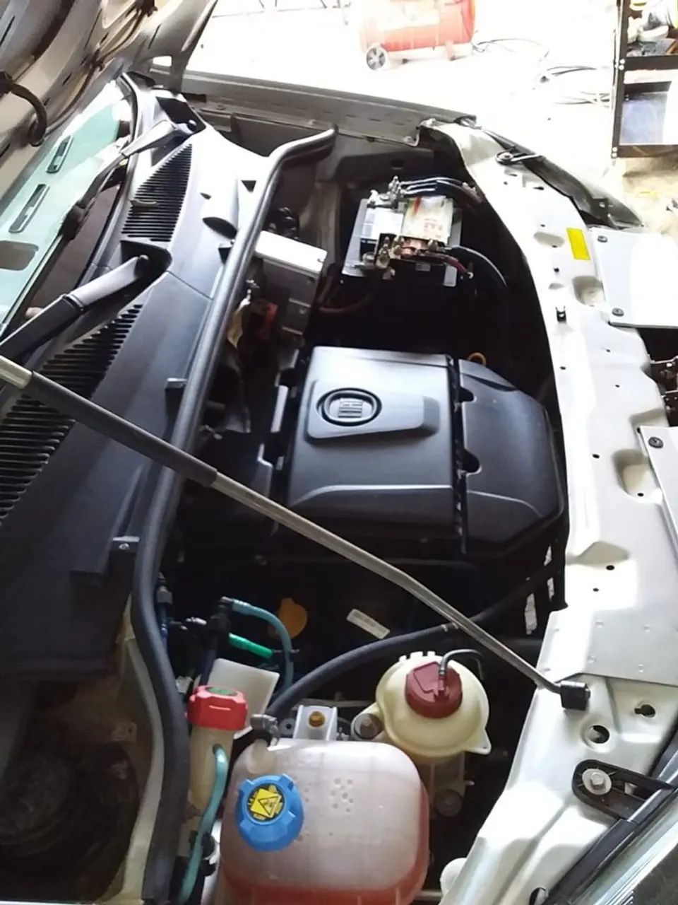 Fiat Doblo Essence 1.8 Flex 16V 5P 2021 **7 lugares - Foto 3