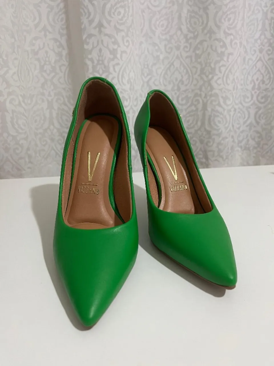 Scarpin Vizzano Salto Médio Bico Fino - Verde