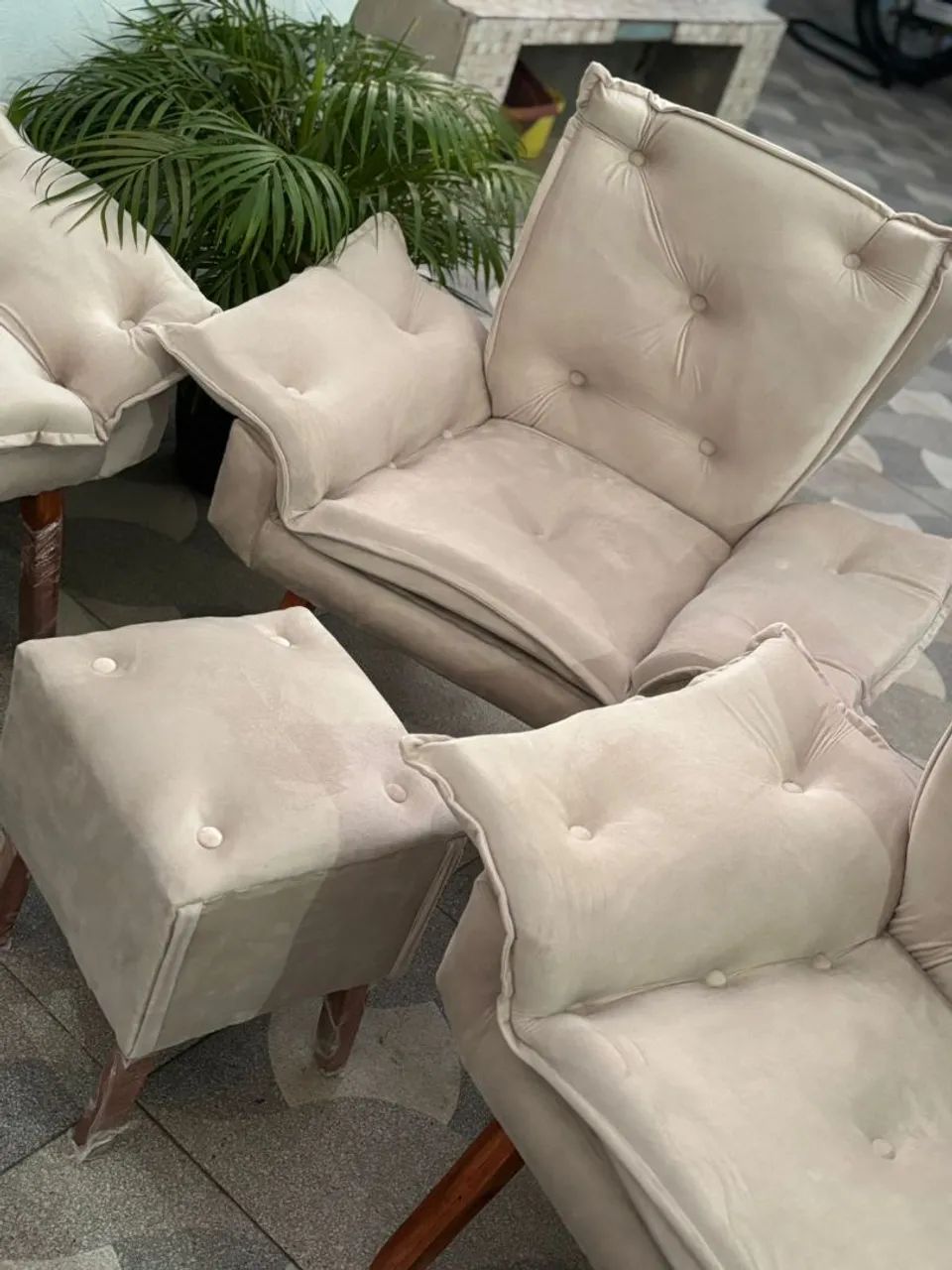 Poltronas opalas luxo  - Foto 4